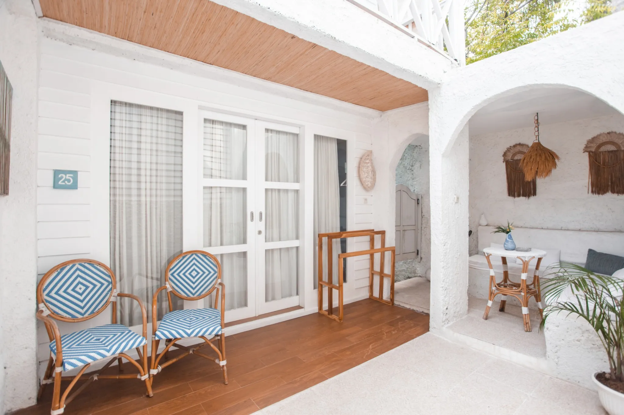 Santorini Beach Resort, Gili Trawangan